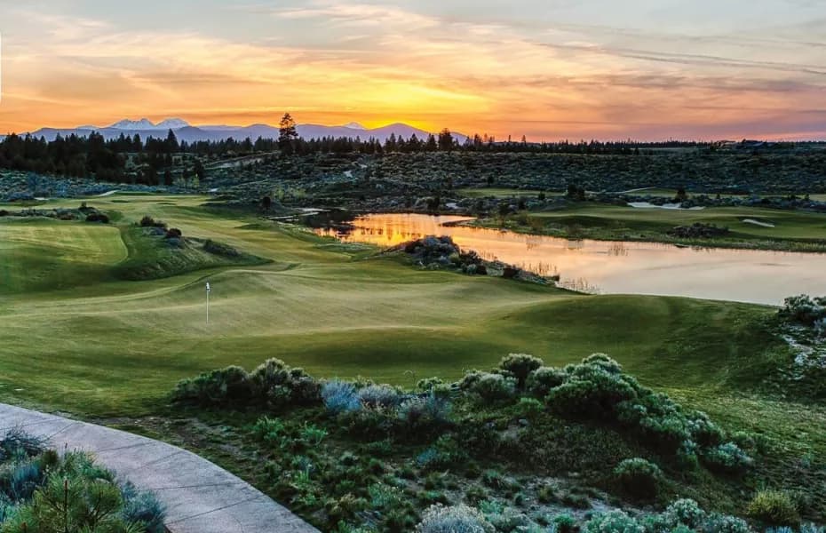 Tetherow Golf Club — high desert fairways near Bend, Oregon